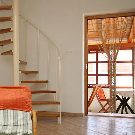 Апартаменты With A Parking Space Preko, Ugljan - 8179 Преко