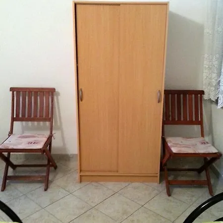 Апартаменты With A Parking Space Preko, Ugljan - 8179 *