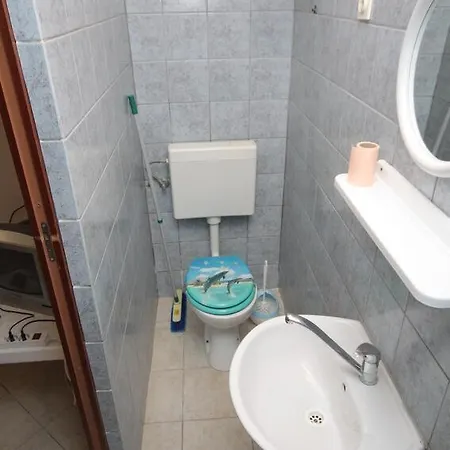 Апартаменты With A Parking Space Preko, Ugljan - 8179